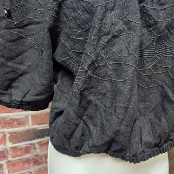 Universal Thread Black Open Knit Cropped Top Medium Puff Sleeve Scoop Neck Linen - Picture 3 of 5